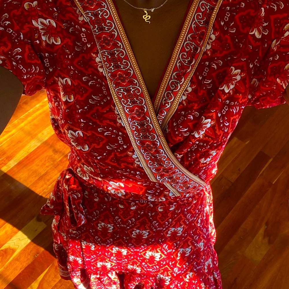This is a light wrap dress of of Amazon. It very comfy and lightly used.